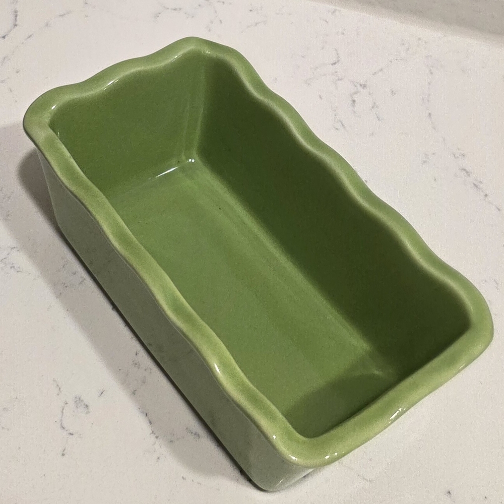 Sage Green Stoneware Baking Dish for Kitchen Cookware